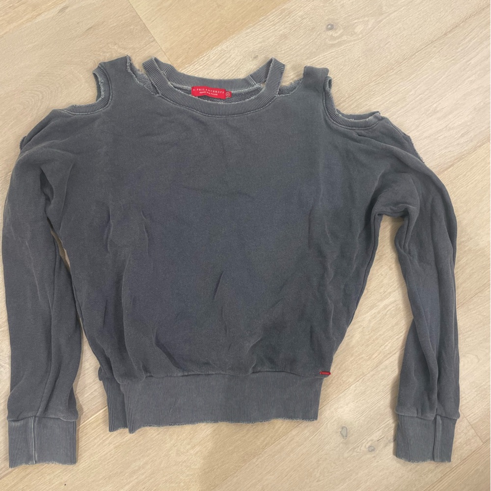 N Philanthropy longsleeve